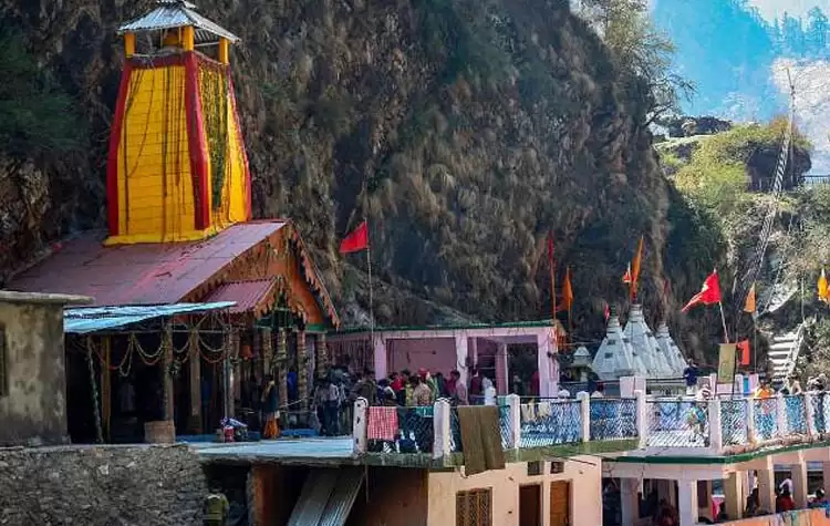 आज से छह महीने के लिए बंद हो जाएंगे यमुनोत्री धाम के कपाट
