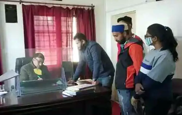 Pauri । छात्रों का चौथे सेमेस्टर का परीक्षा परिणाम नहीं आने पर दी आंदोलन की चेतावनी