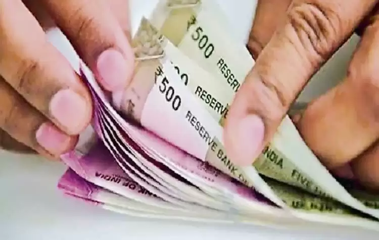 नकली नोट बनाकर ग्रामीण क्षेत्रों में चलाने वाले दो शातिर गिरफ्तार