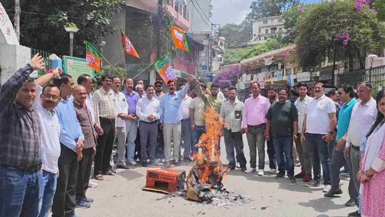 WhatsApp Image 2025-08-22 at 17.52.00_11zon