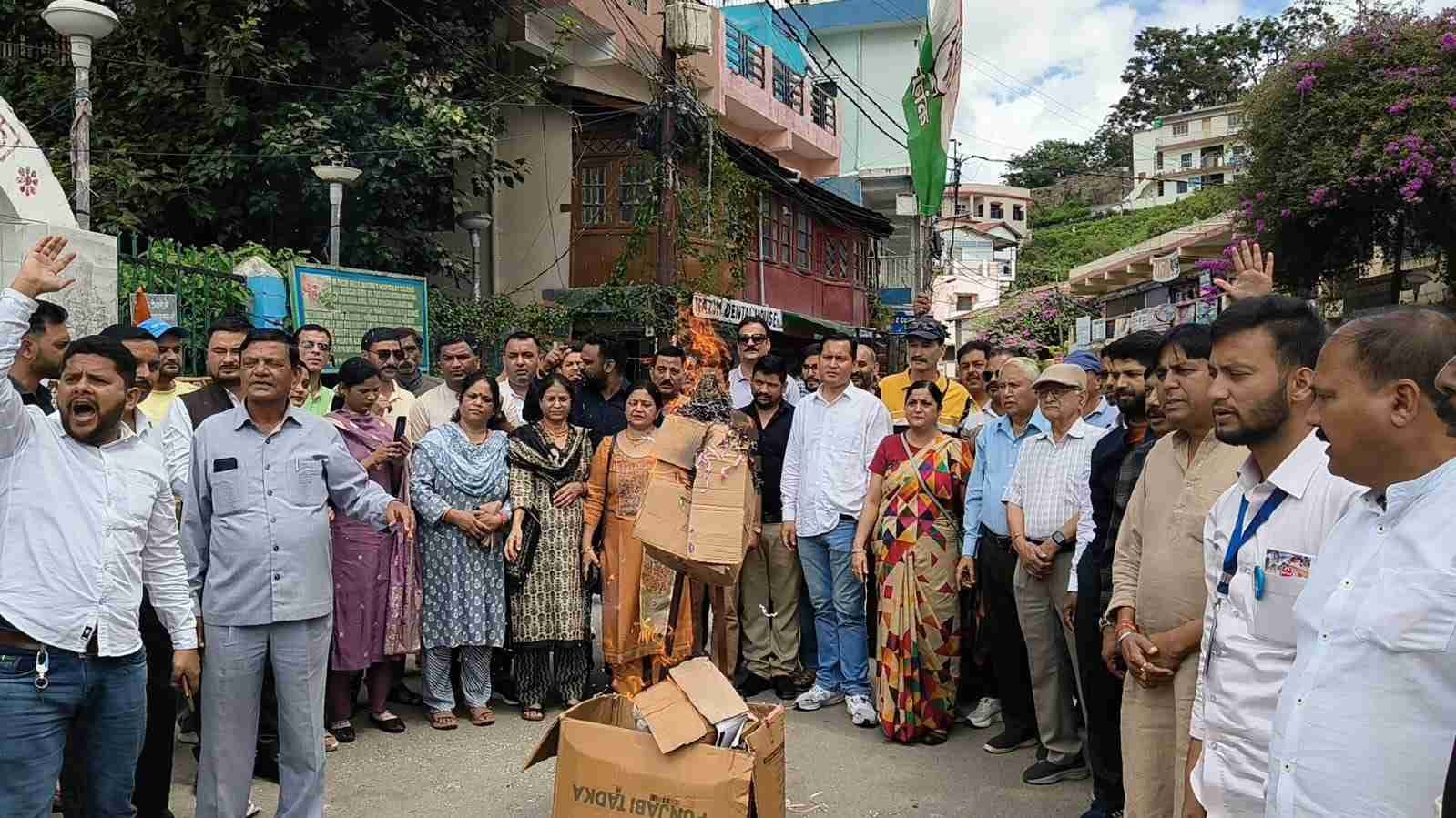 WhatsApp Image 2025-09-18 at 13.00.16_11zon