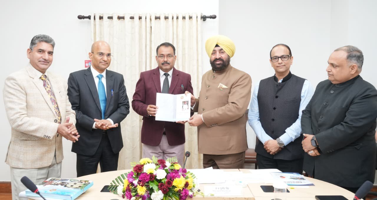 WhatsApp Image 2025-10-16 at 21.27.40