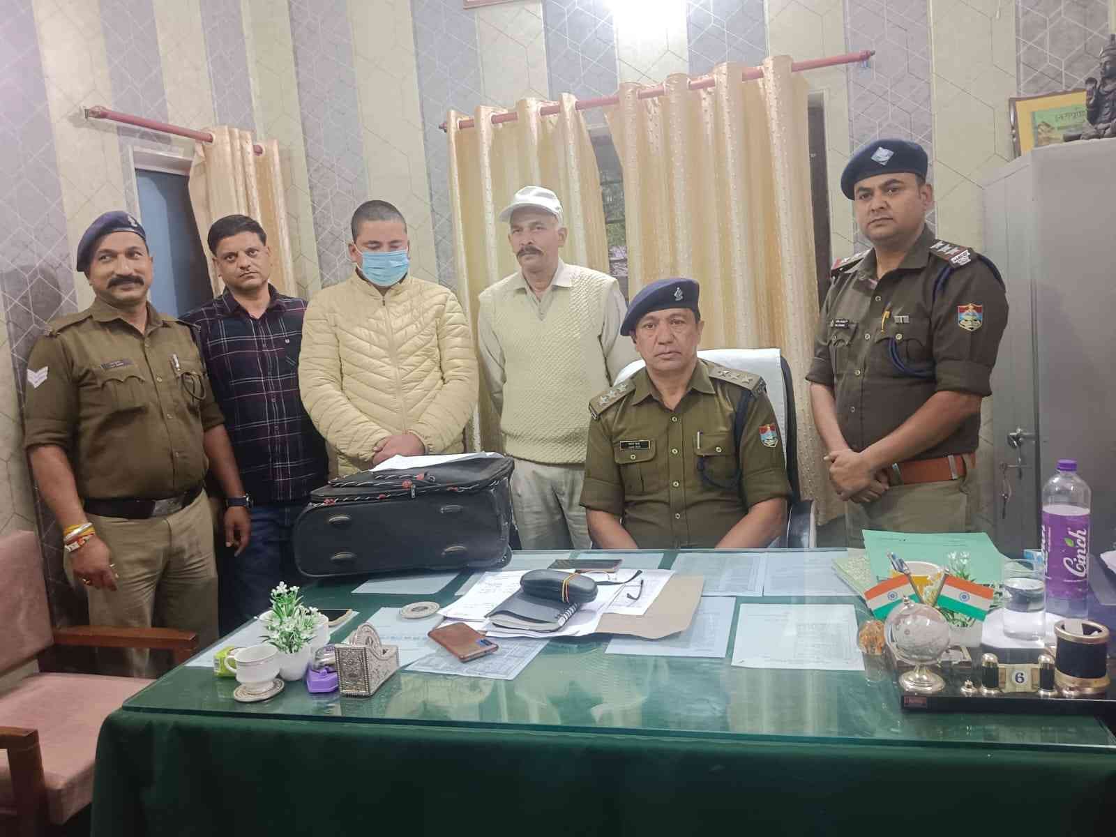 WhatsApp Image 2025-11-06 at 17.46.41_11zon