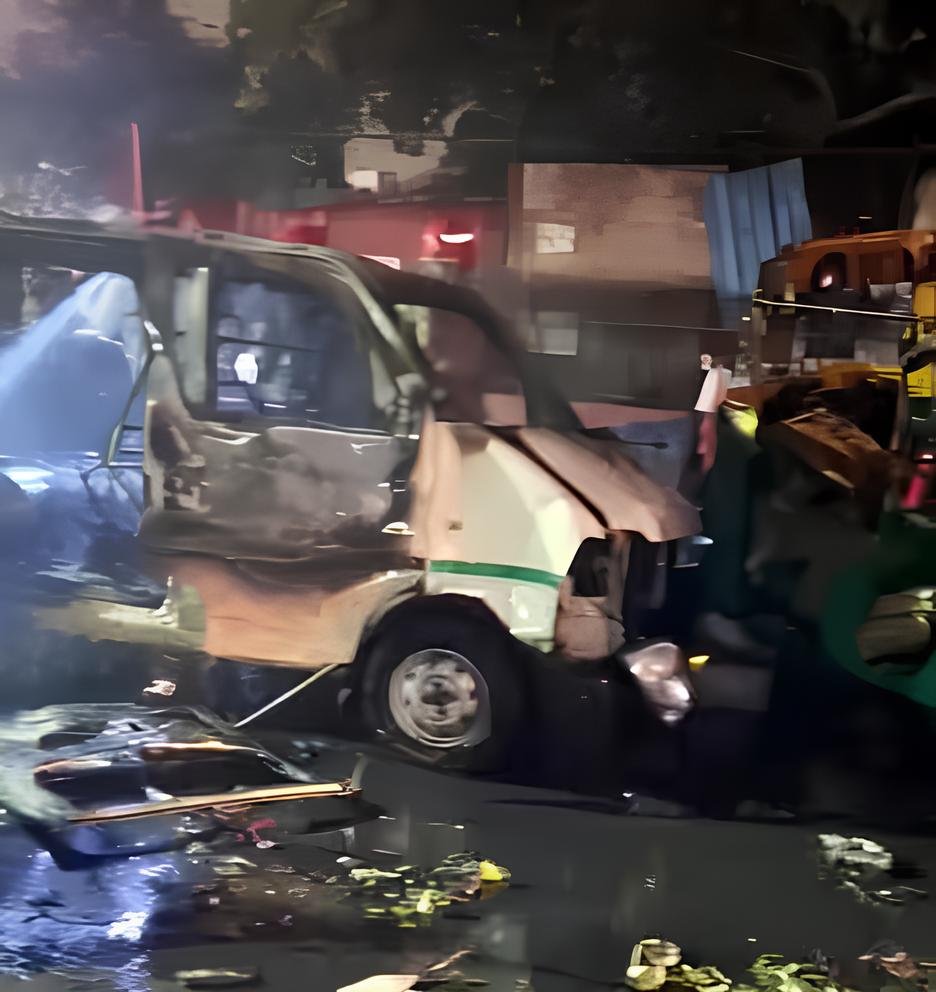 WhatsApp Image 2025-11-10 at 21.10.18 (1)