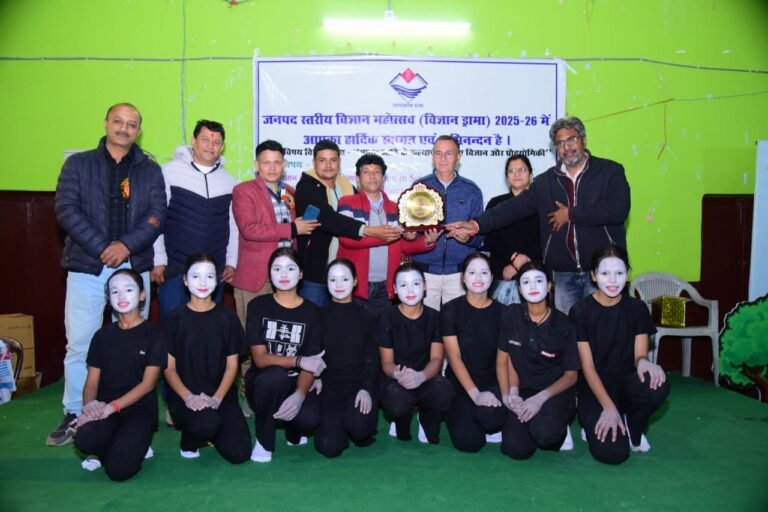 WhatsApp Image 2025-11-16 at 13.06.41