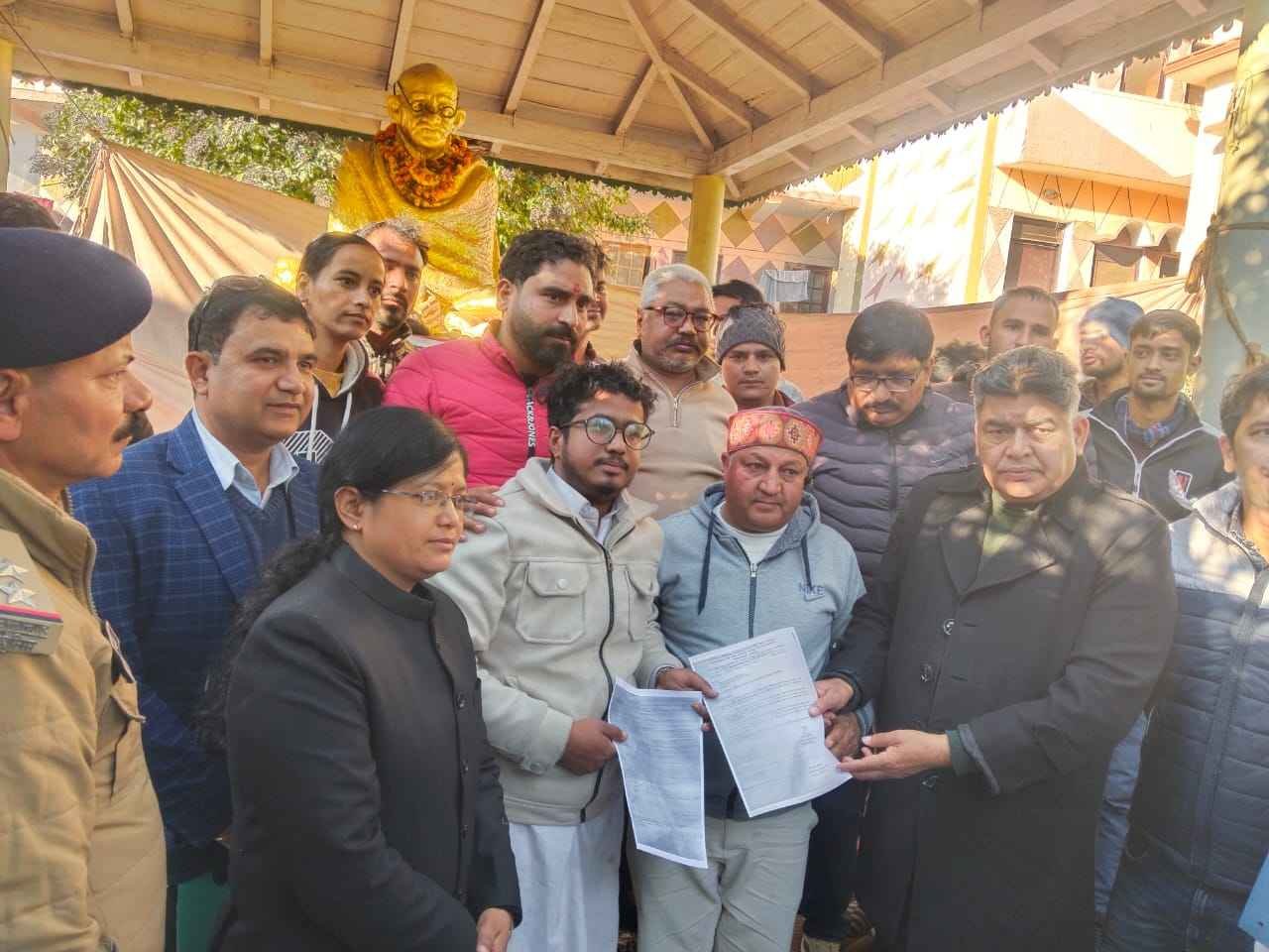 WhatsApp Image 2025-12-22 at 16.44.55_11zon