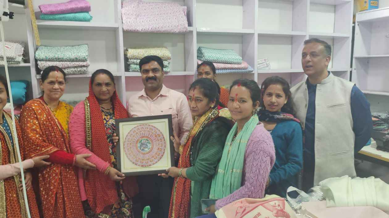 WhatsApp Image 2026-04-22 at 15.39.10_11zon